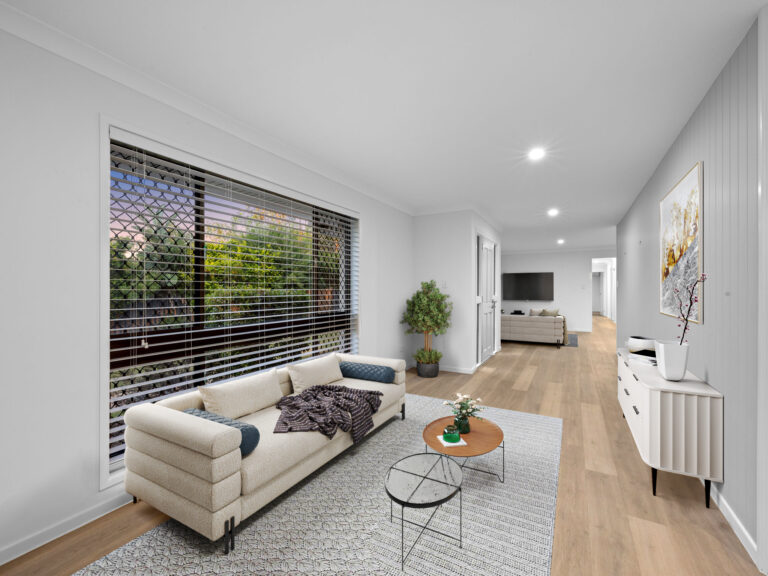17 Hood Street, Karalee, QLD 4306