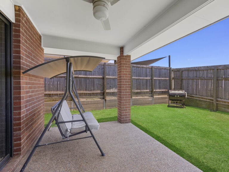 13 Coolah Street, South Ripley, QLD 4306
