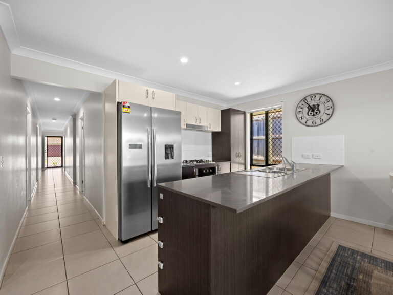 13 Coolah Street, South Ripley, QLD 4306