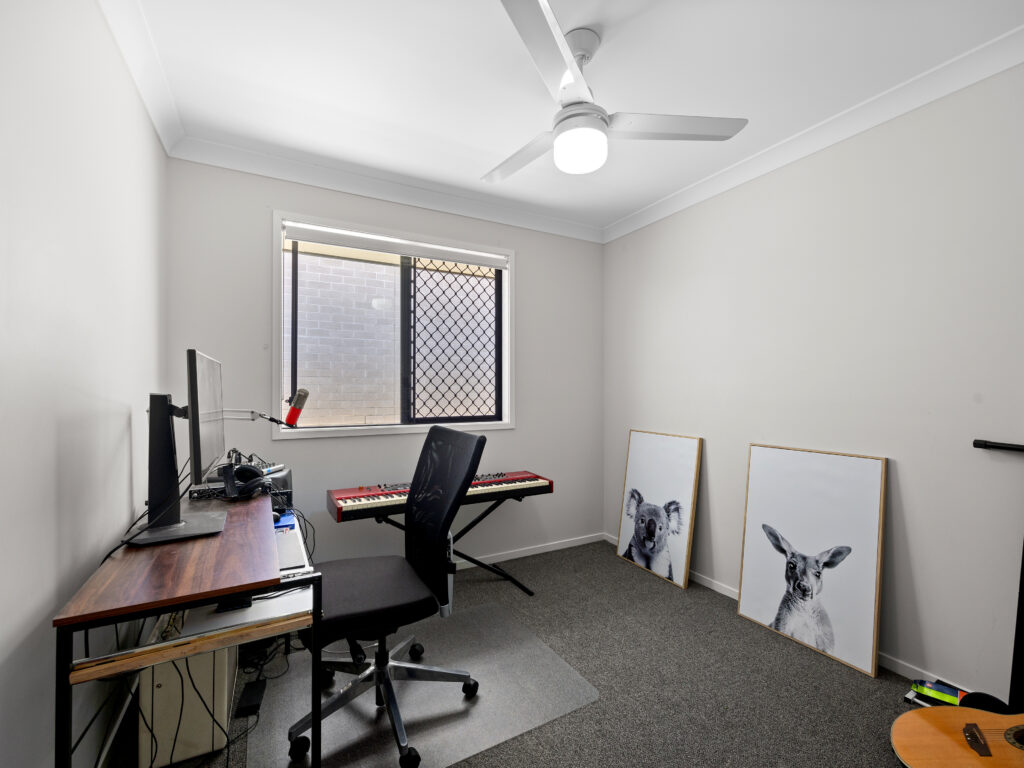 13 Coolah Street, South Ripley, QLD 4306