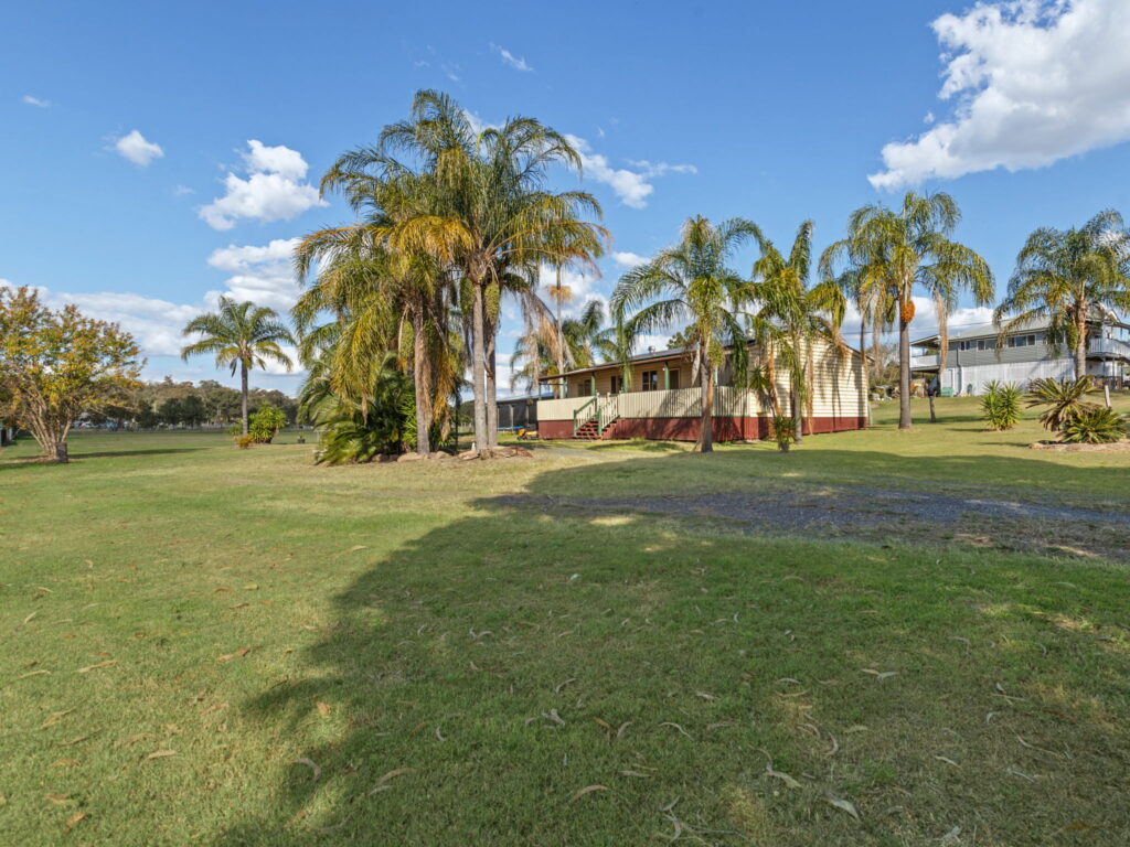 10 Rons Road, Regency Downs, QLD 4341