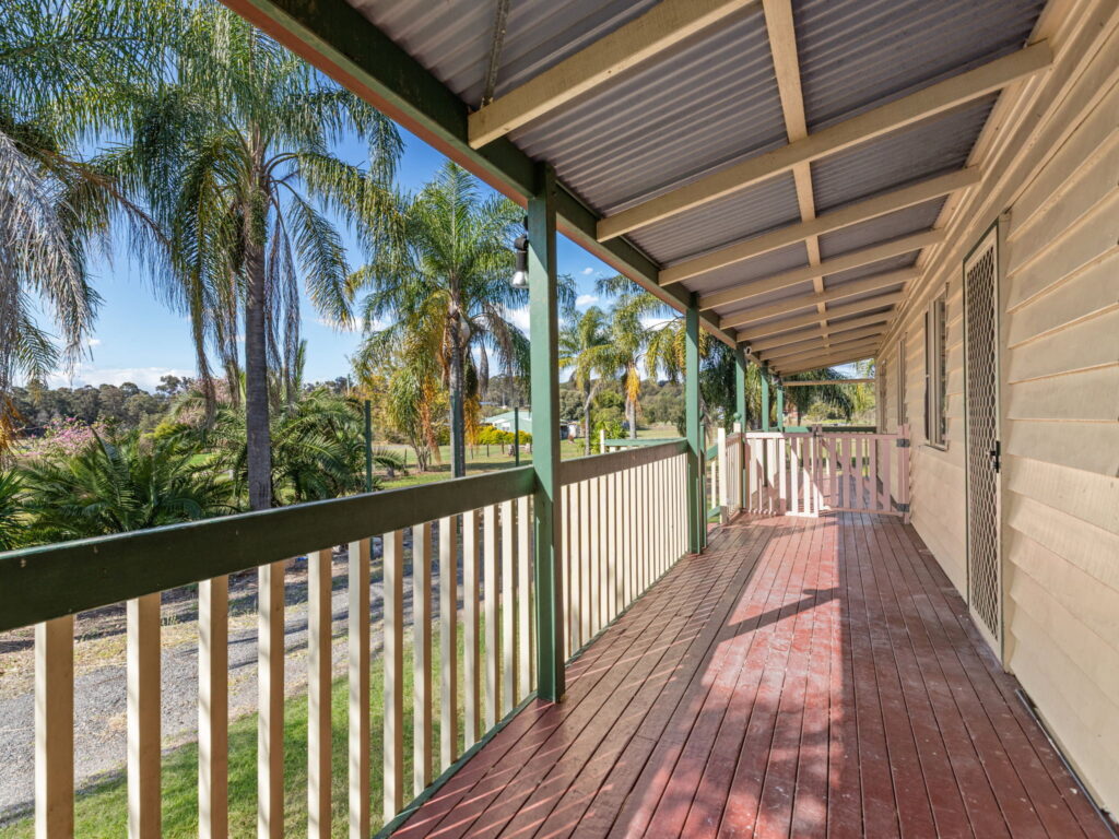 10 Rons Road, Regency Downs, QLD 4341
