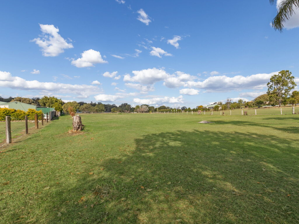 10 Rons Road, Regency Downs, QLD 4341