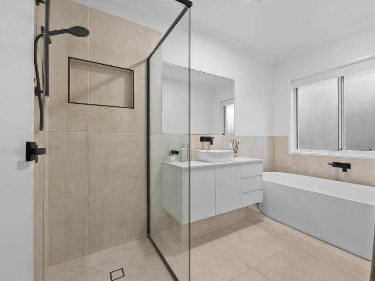 5 Yabby Close, New Beith, QLD 4124
