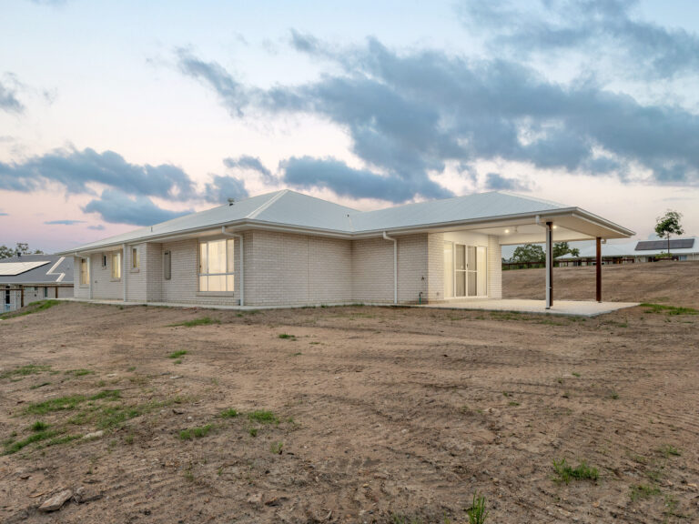 5 Yabby Close, New Beith, QLD 4124