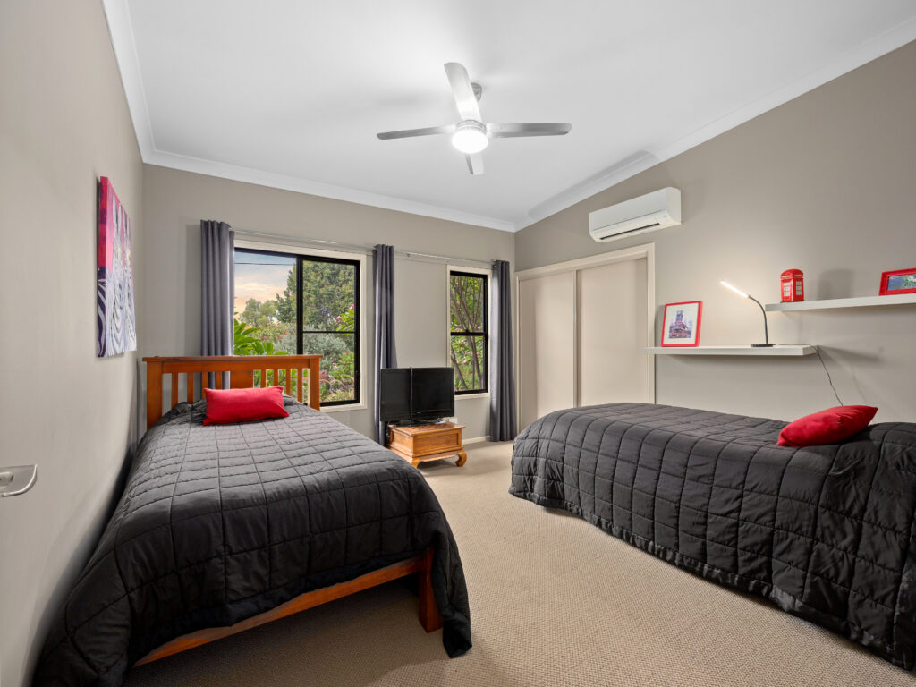 17 Heron Street, Laidley Heights, QLD 4341