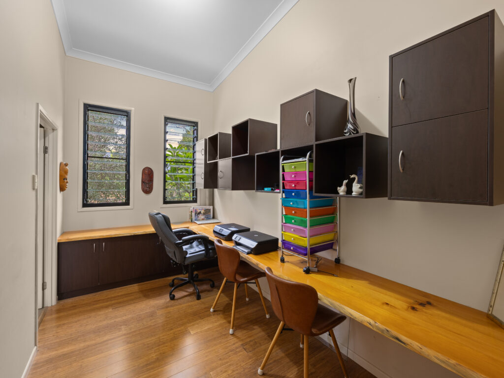17 Heron Street, Laidley Heights, QLD 4341