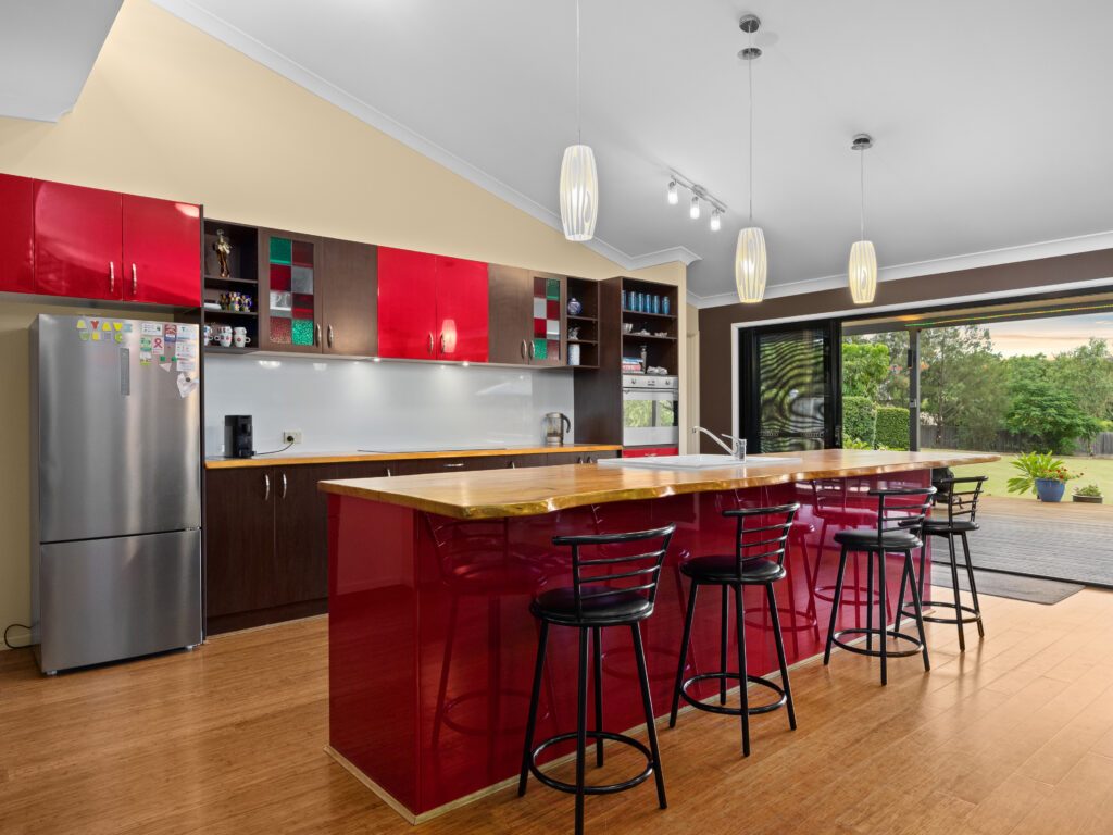 17 Heron Street, Laidley Heights, QLD 4341