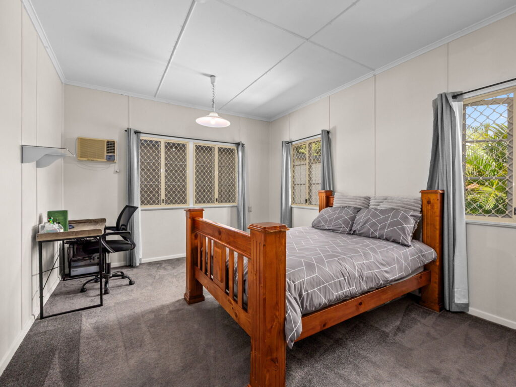 35 Gomer Street, Booval, QLD 4304