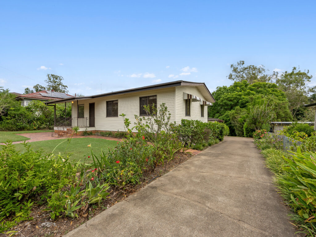 32 Greasley Street, Tivoli, QLD 4305