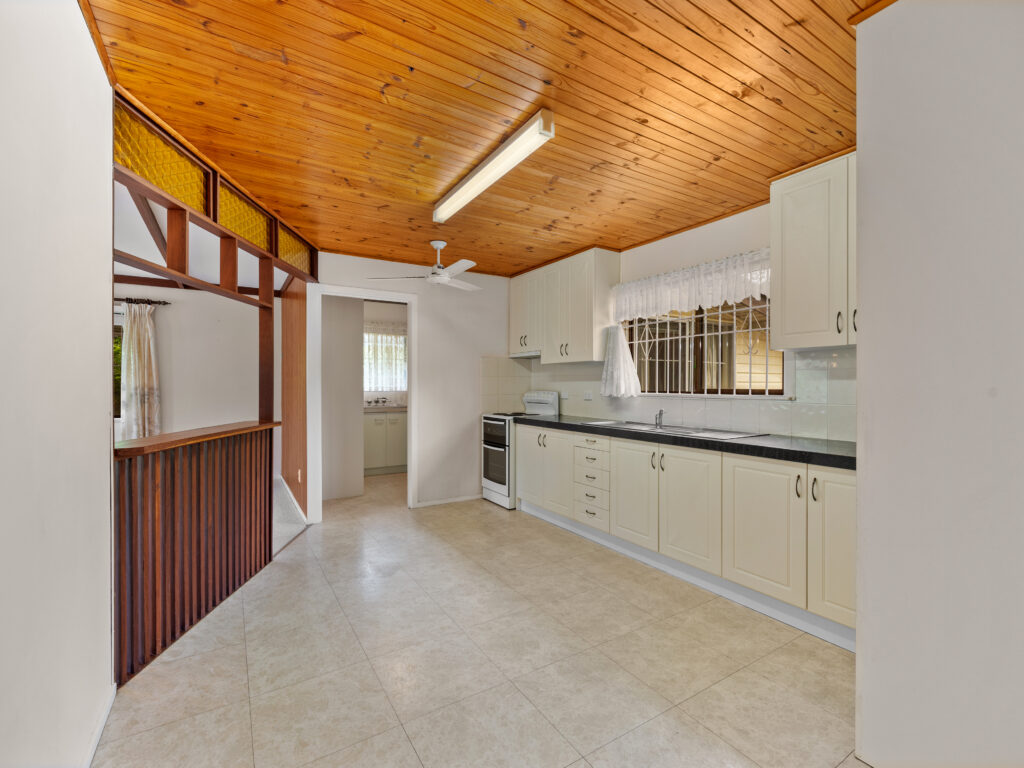 32 Greasley Street, Tivoli, QLD 4305
