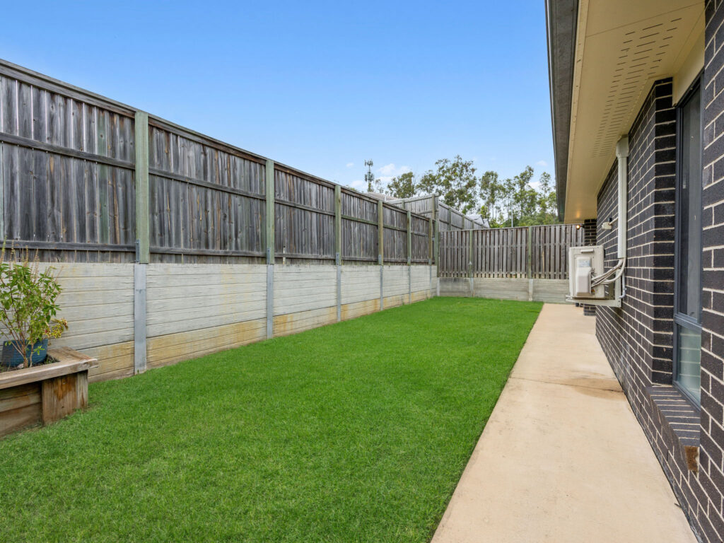 3 Boyland Way, Ripley, QLD 4306