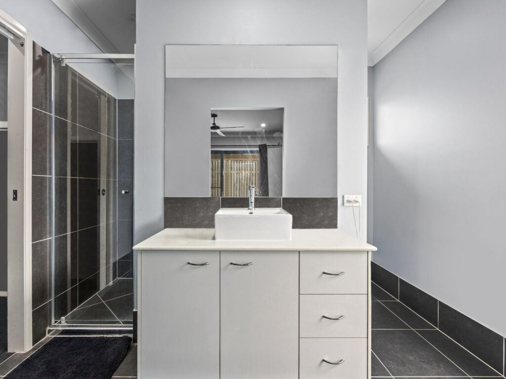 3 Boyland Way, Ripley, QLD 4306