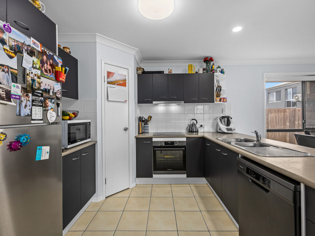 19 Katie Way, Raceview, QLD 4305