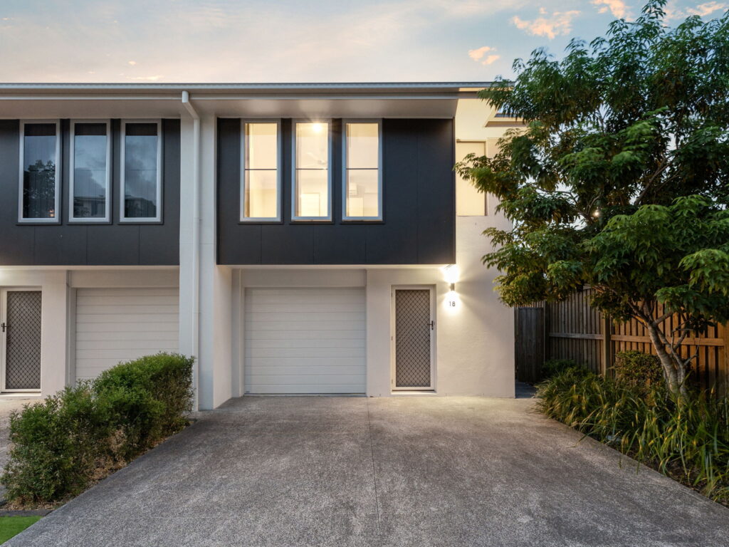 18/17 Springfield Lakes Boulevard, Springfield Lakes, QLD 4300
