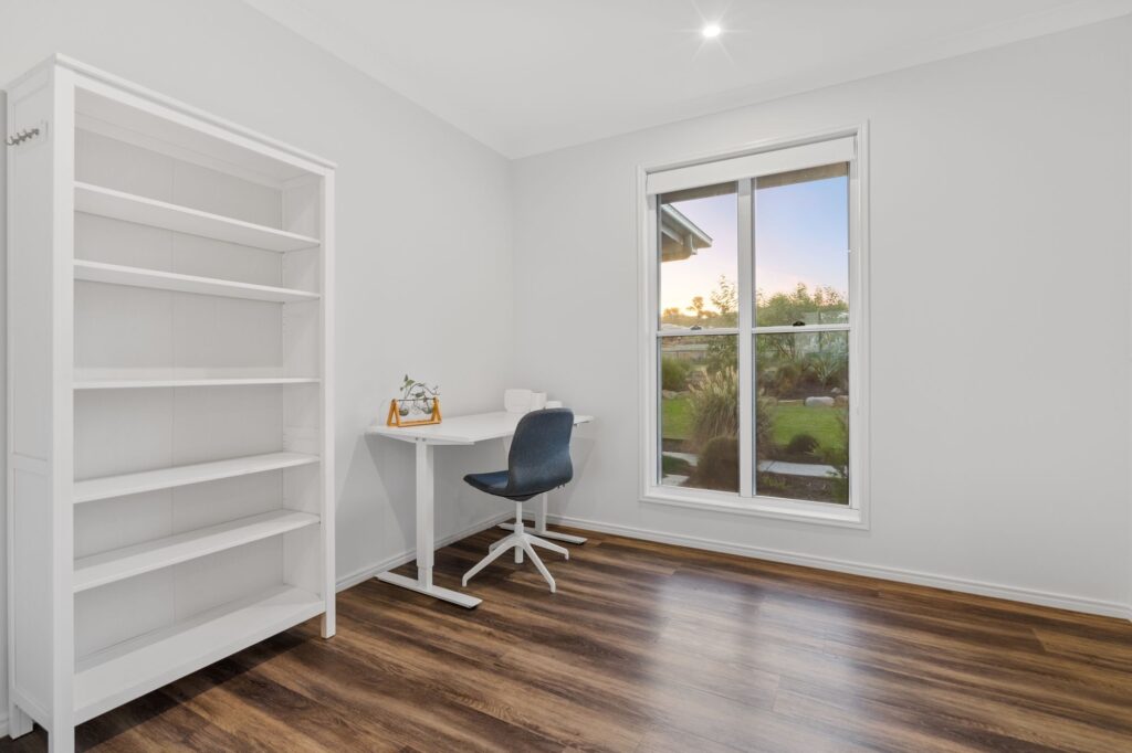 13 Ridgevale Drive, Regency Downs, QLD 4341