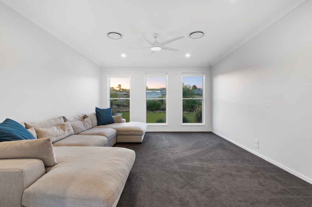13 Ridgevale Drive, Regency Downs, QLD 4341