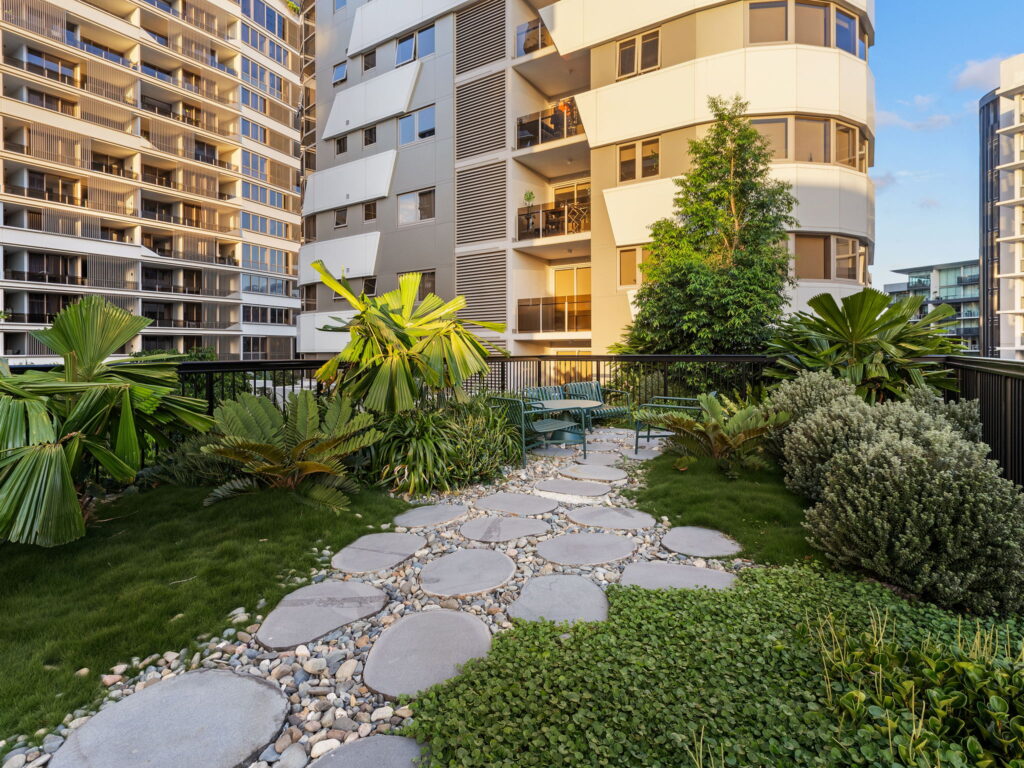 2504/21 Longland Street, Newstead, QLD 4006