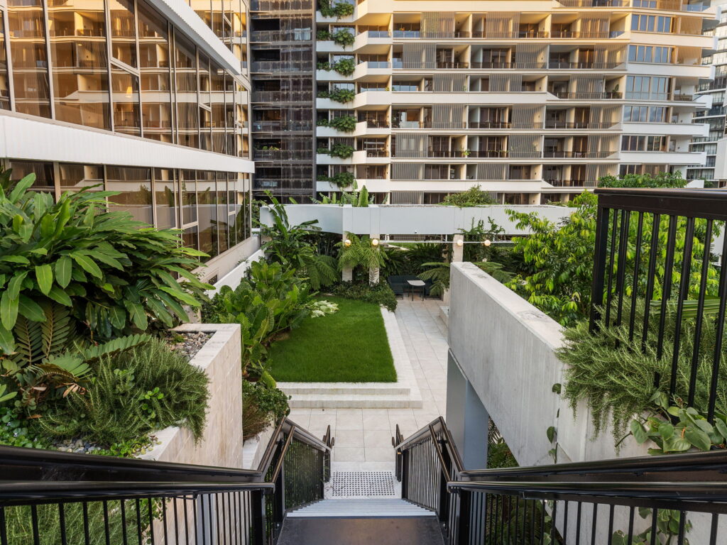 2504/21 Longland Street, Newstead, QLD 4006