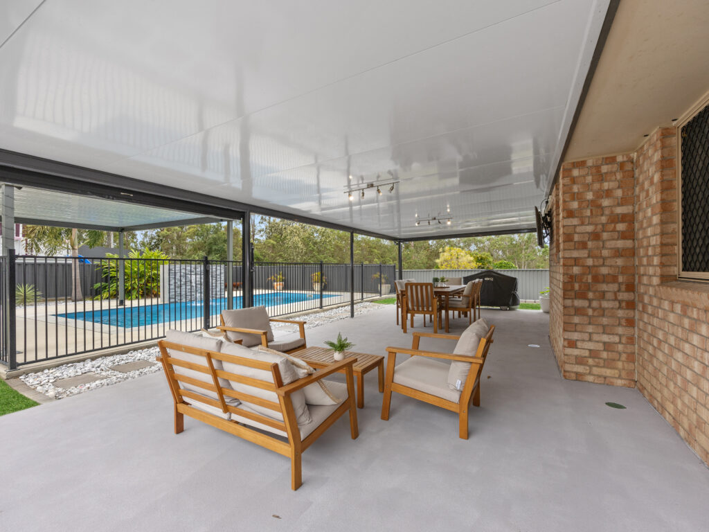 71 Lakeview Drive, Deebing Heights, QLD 4306