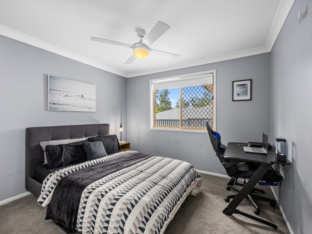 71 Lakeview Drive, Deebing Heights, QLD 4306