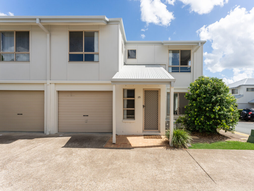 15/11 Oakmont Avenue, Oxley, QLD 4075