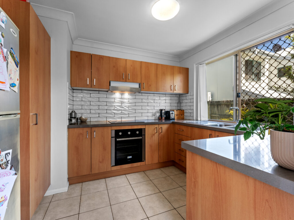 15/11 Oakmont Avenue, Oxley, QLD 4075