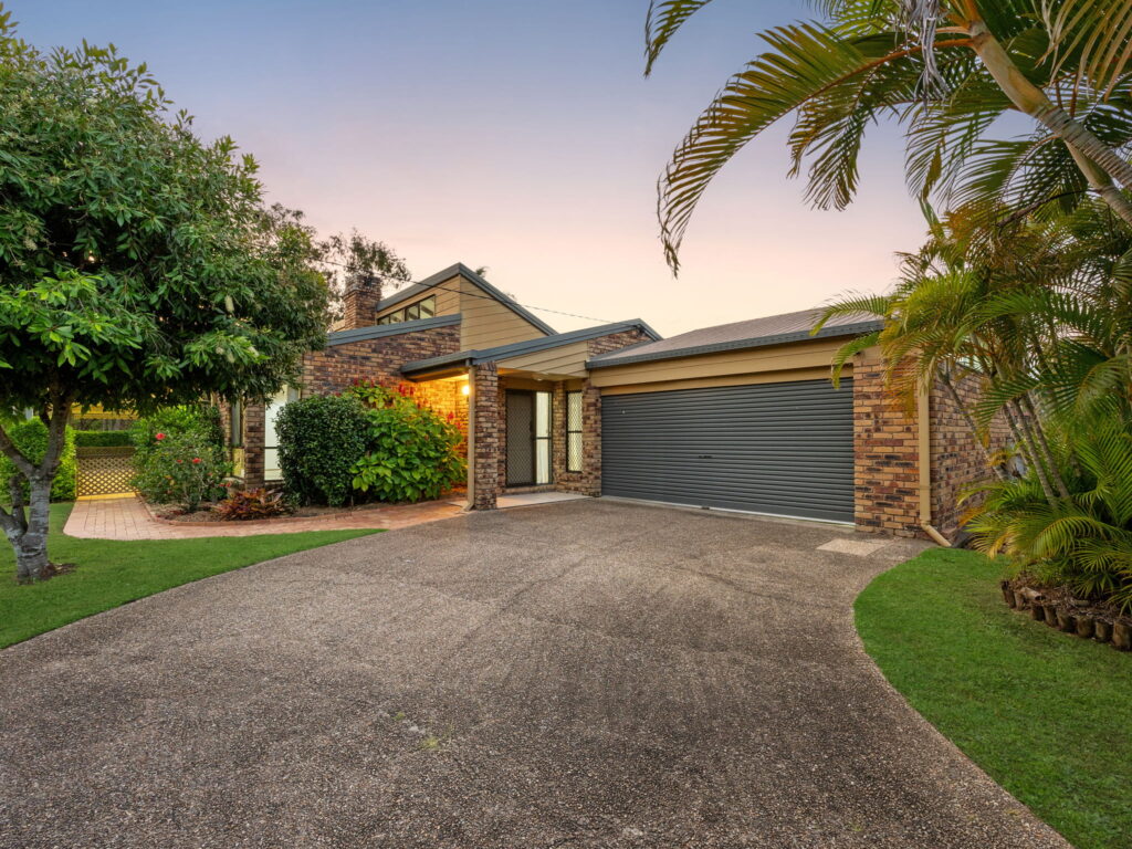 53 Fifth Avenue, Barellan Point, QLD 4306
