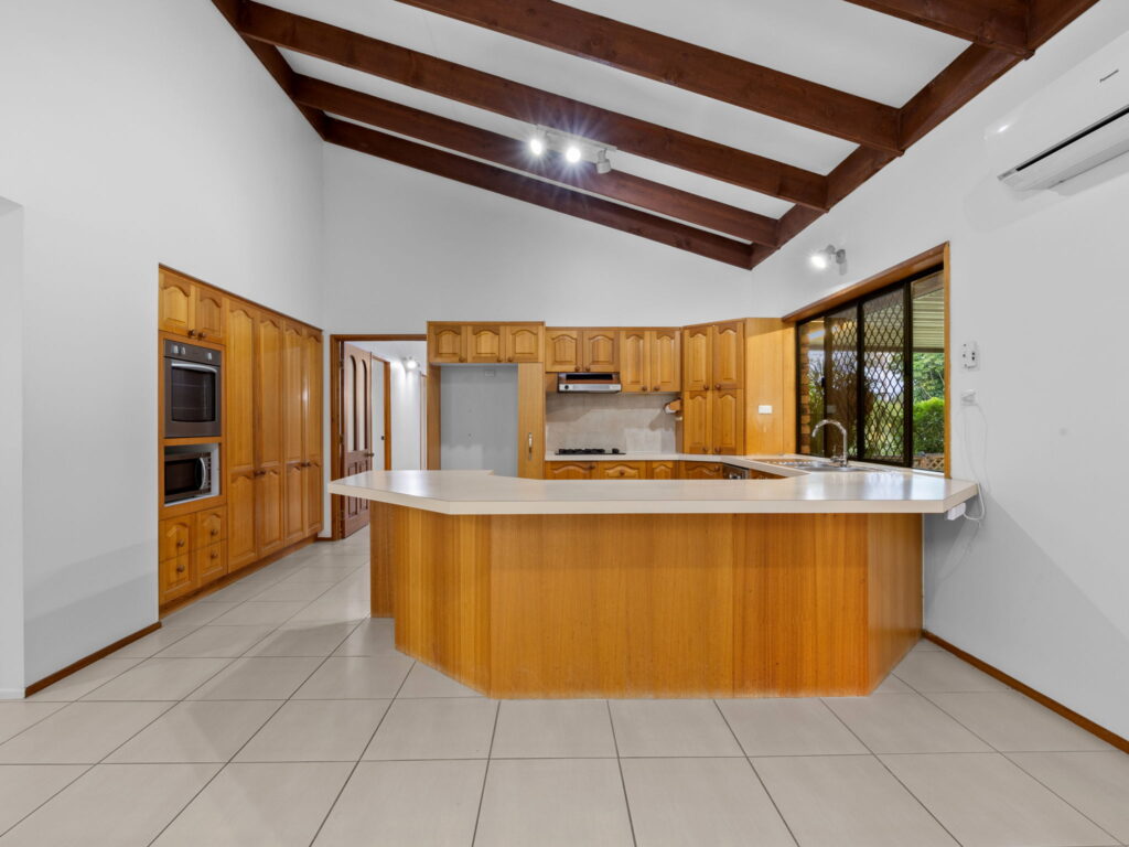 53 Fifth Avenue, Barellan Point, QLD 4306