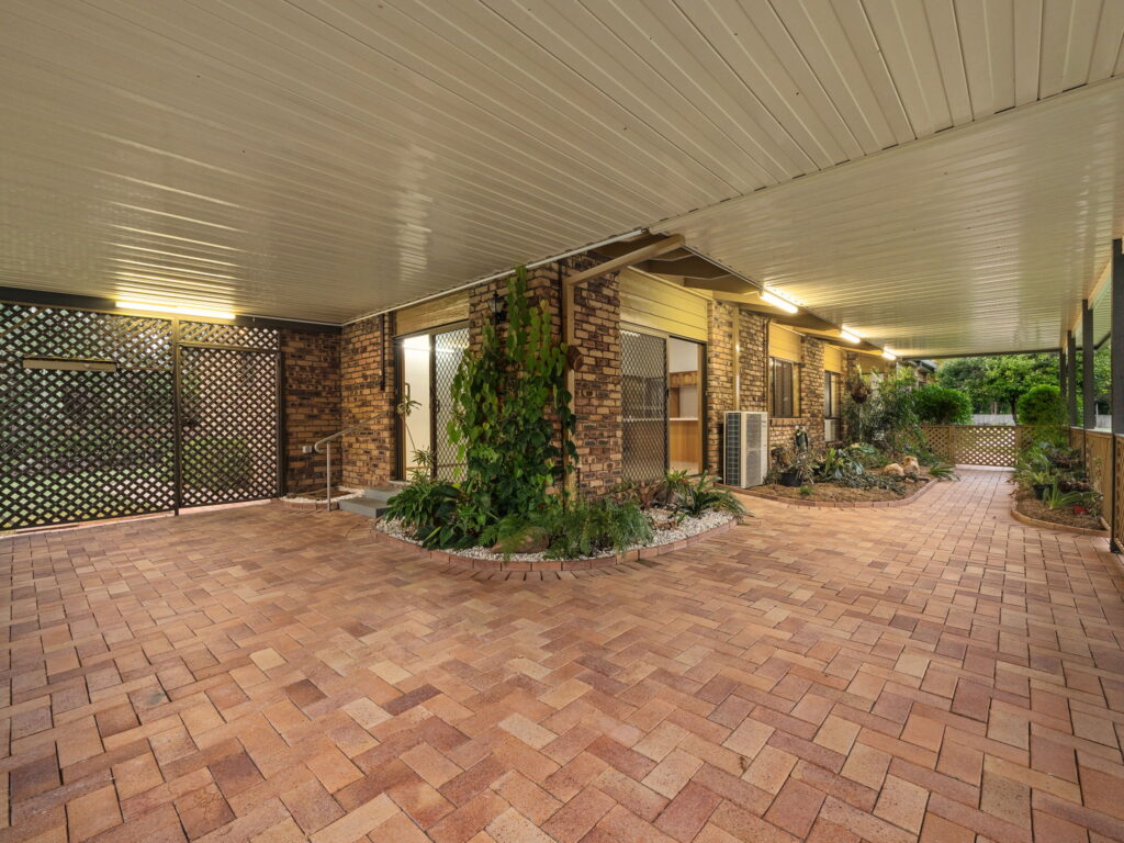 53 Fifth Avenue, Barellan Point, QLD 4306