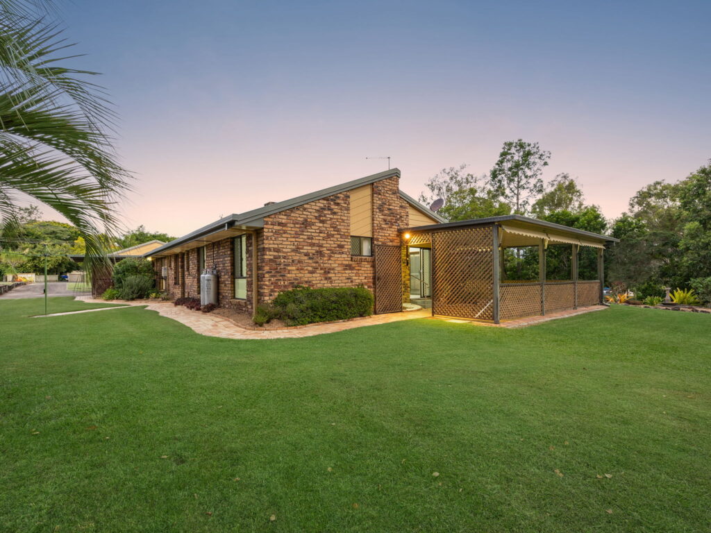 53 Fifth Avenue, Barellan Point, QLD 4306
