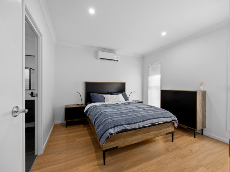 6 Bassin Street, Pallara QLD 4110