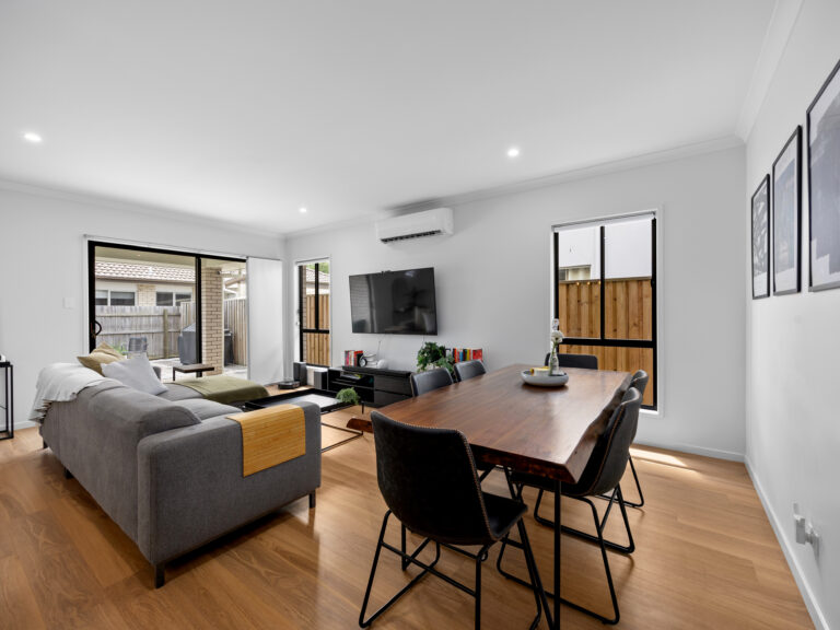 6 Bassin Street, Pallara QLD 4110