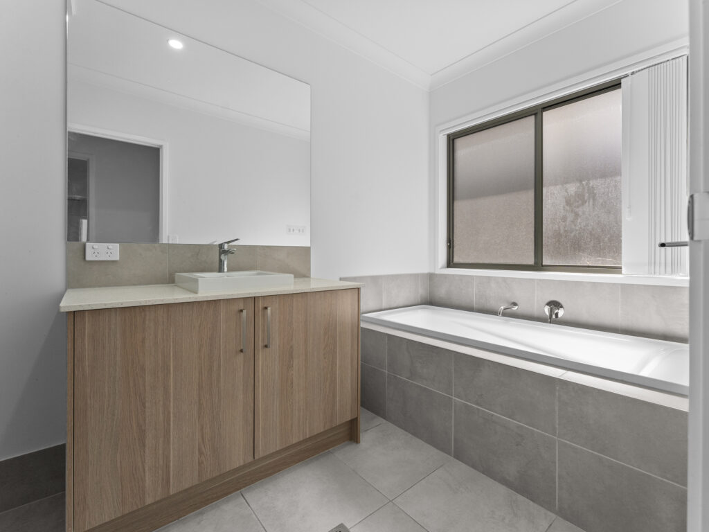 45 Quartz Crescent, Collingwood Park QLD 4301