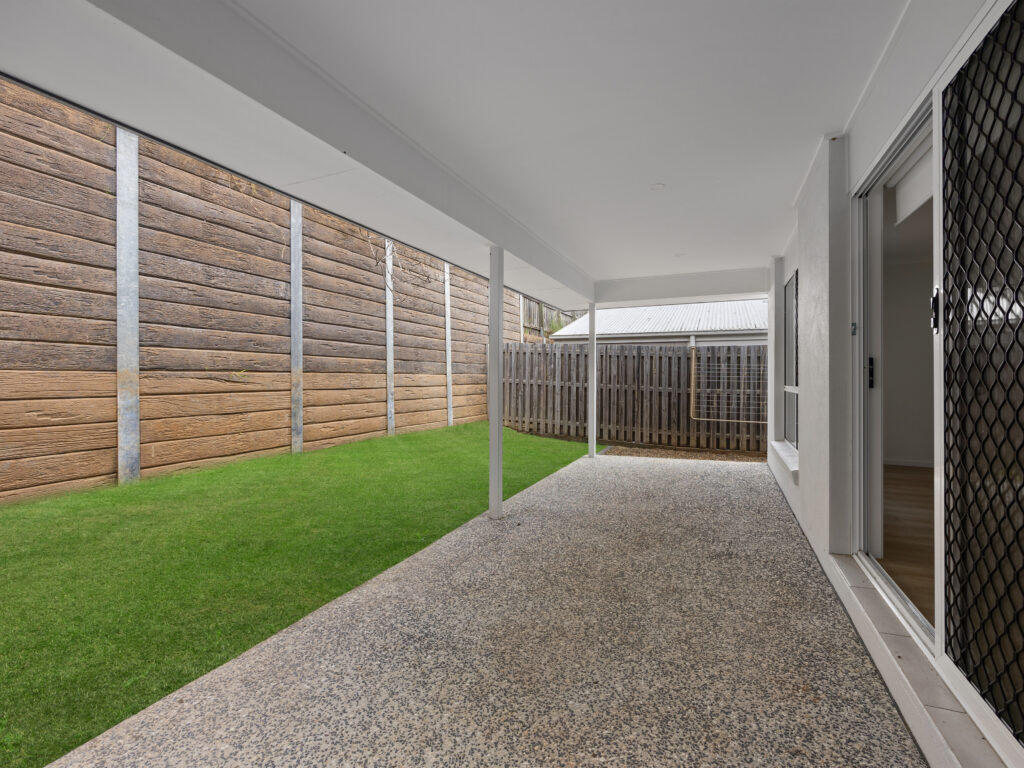 10 Troost Circuit, Bellbird Park, QLD 4300