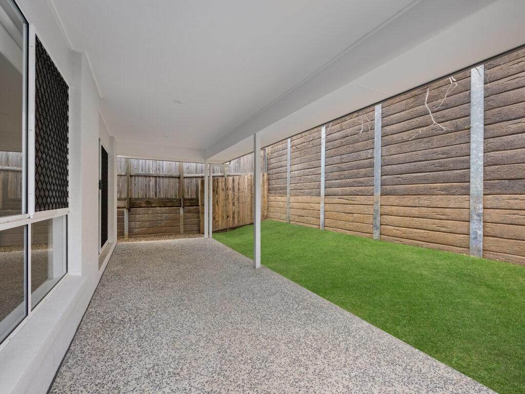 10 Troost Circuit, Bellbird Park, QLD 4300