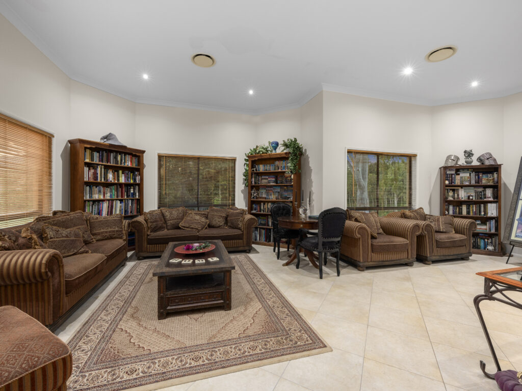 79 President Circle, Karalee, QLD 4306