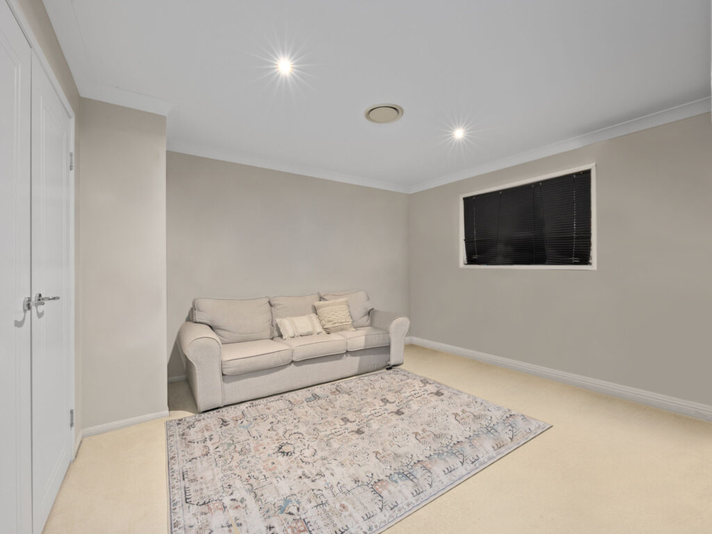 79 President Circle, Karalee, QLD 4306