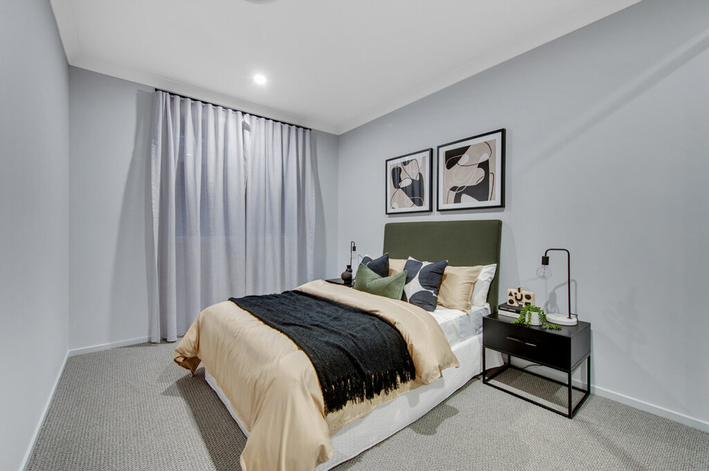 16 Peterson Way, White Rock, QLD 4306