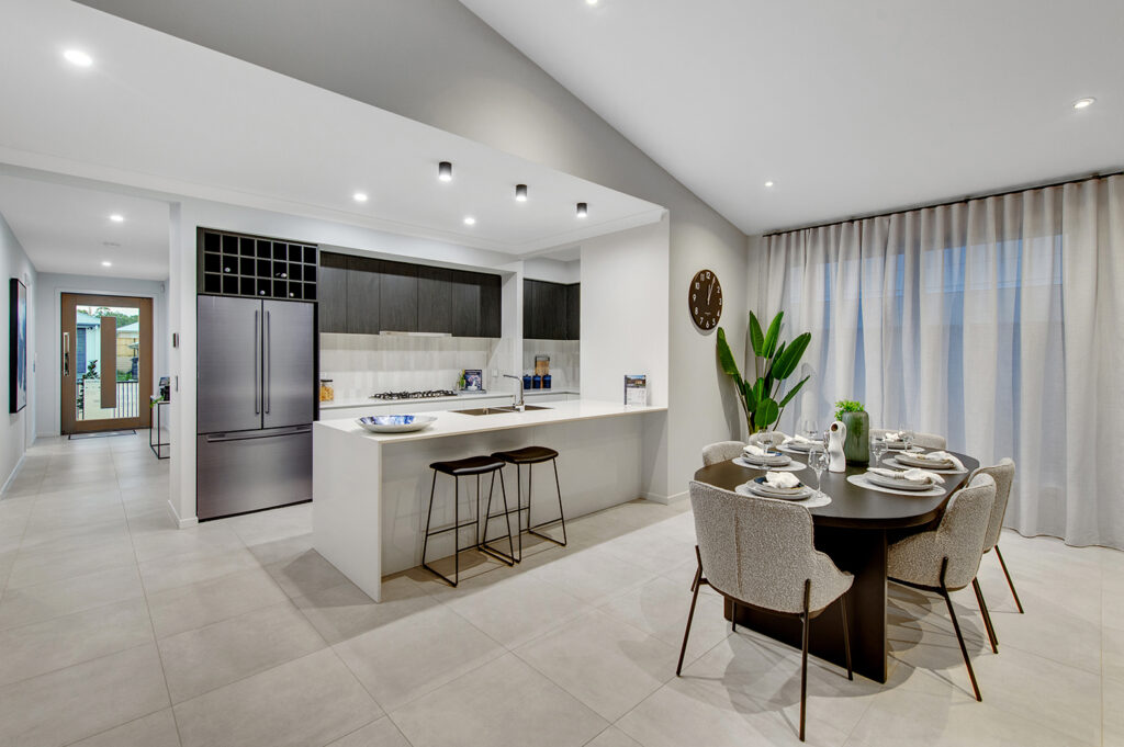 16 Peterson Way, White Rock, QLD 4306