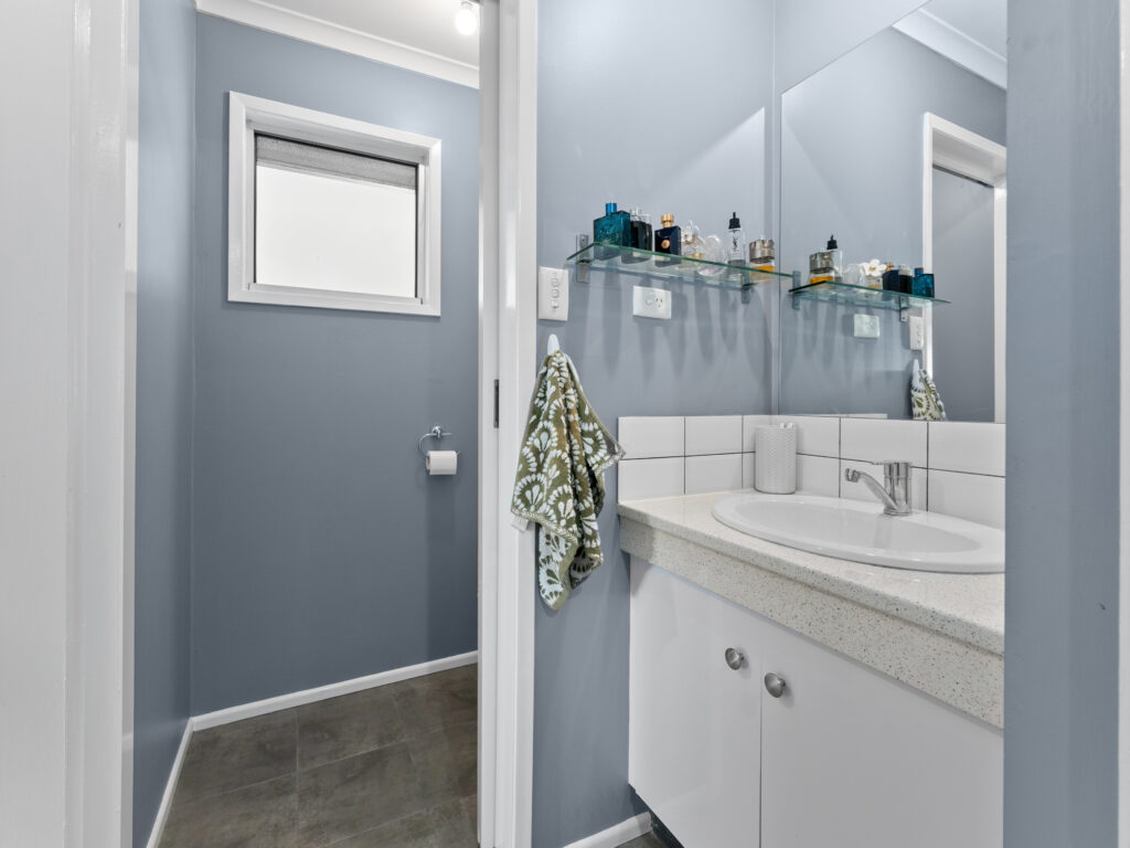 5 Chetwynd Street, Redbank Plains, QLD 4301