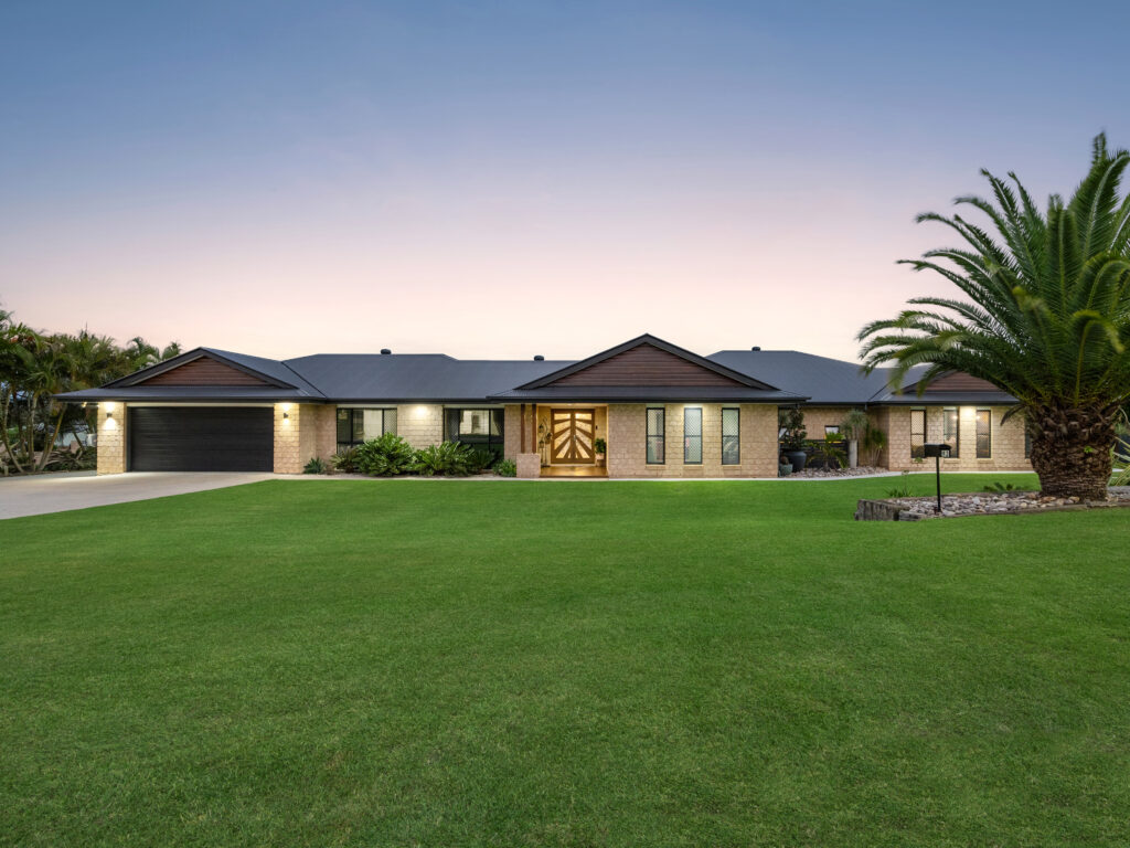92 Willowbank Drive, Willowbank, QLD 4306