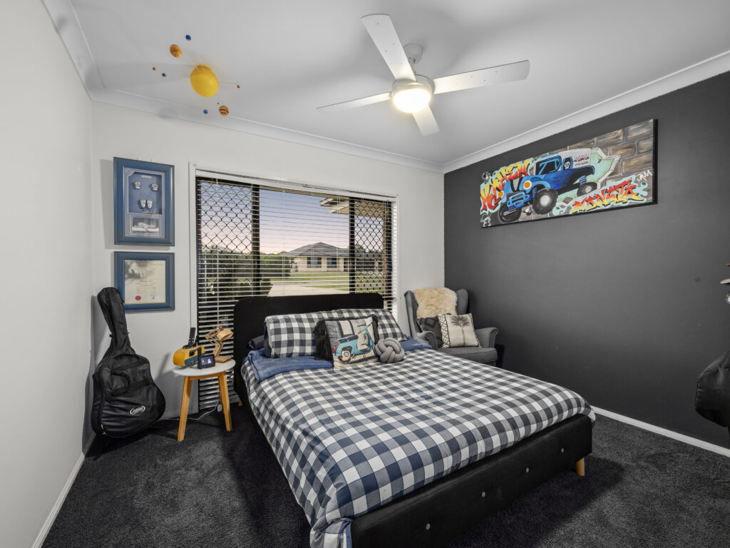 92 Willowbank Drive, Willowbank, QLD 4306