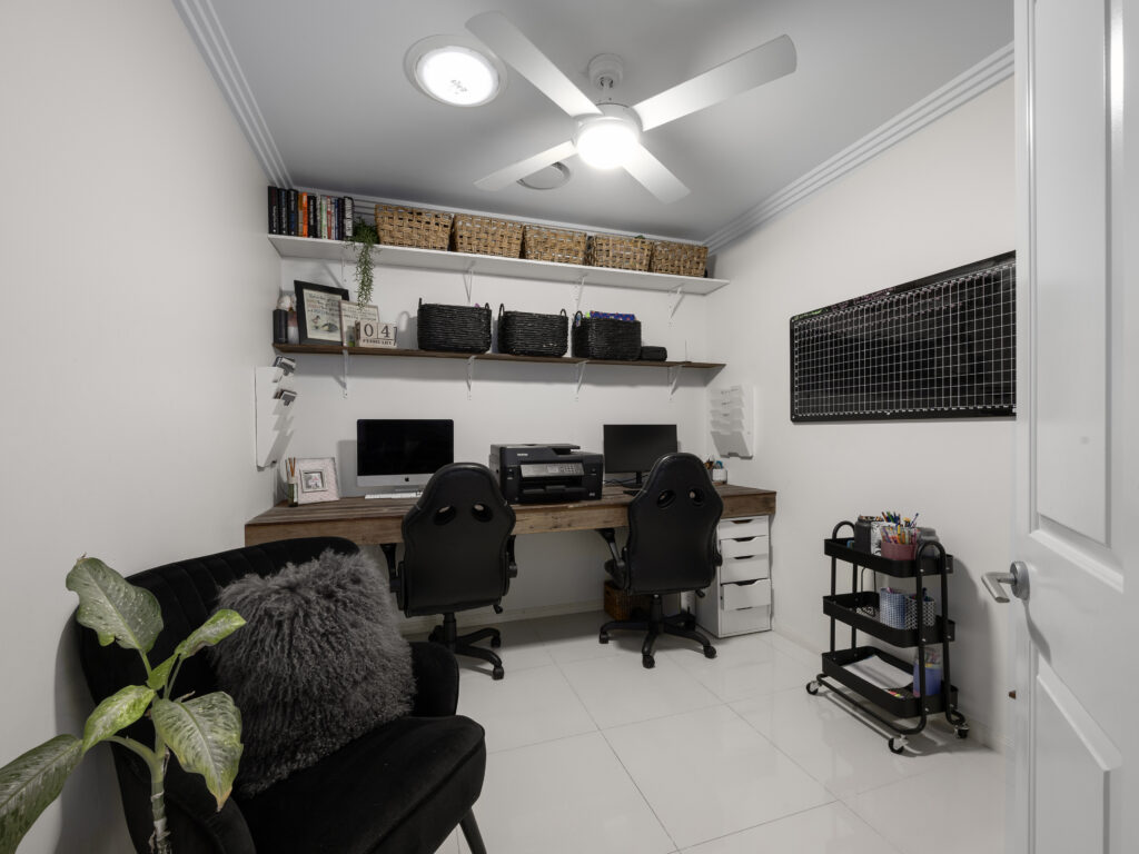 92 Willowbank Drive, Willowbank, QLD 4306