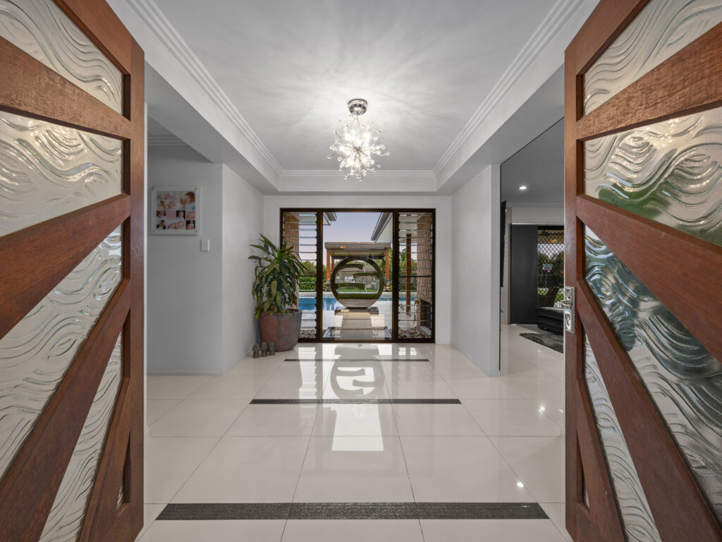 92 Willowbank Drive, Willowbank, QLD 4306