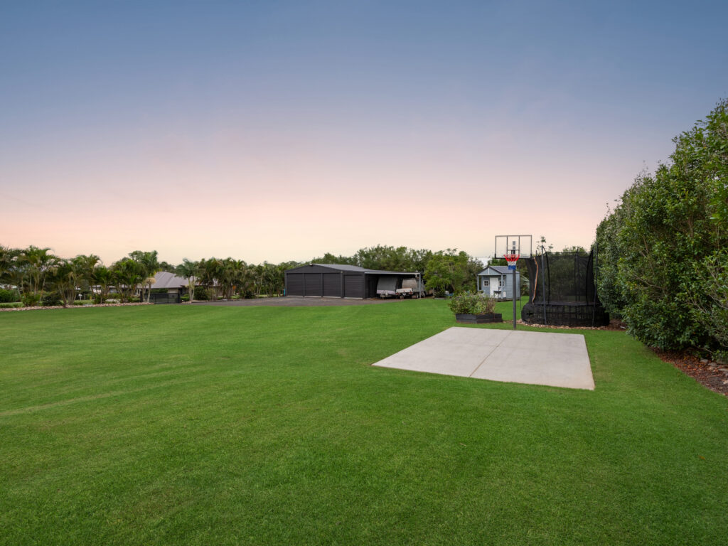 92 Willowbank Drive, Willowbank, QLD 4306