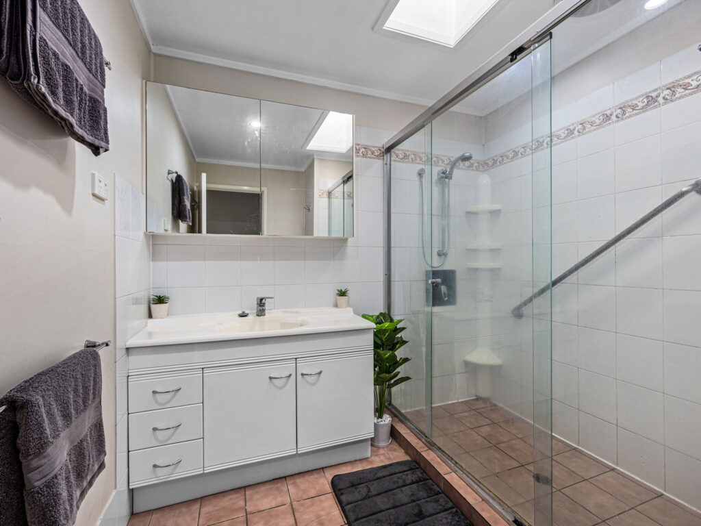 76 Hall Street, Yamanto, QLD 4305