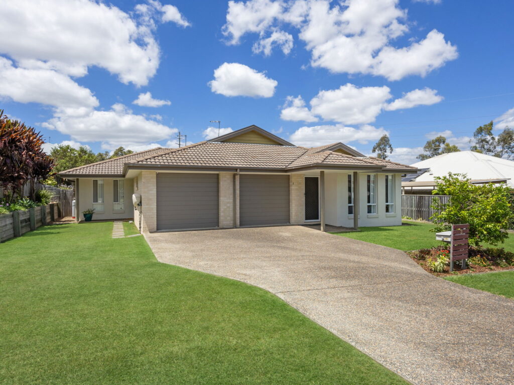 3 Joyce Street, Karalee, QLD 4306