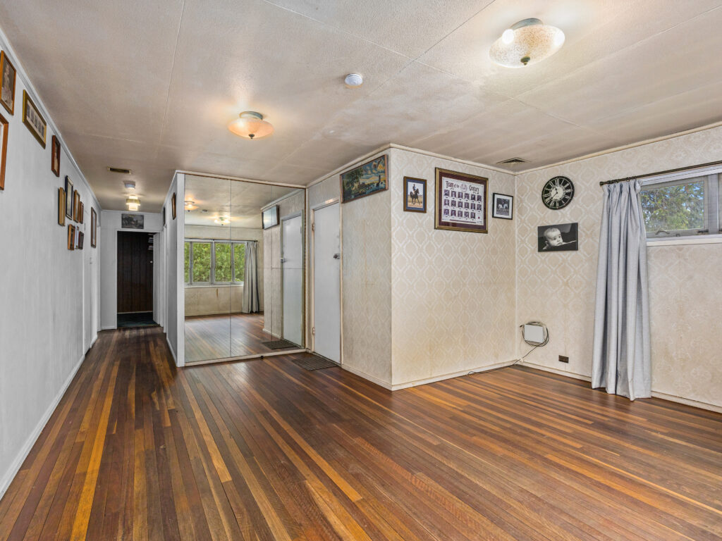 39 Brisbane Road, Riverview, QLD 4303