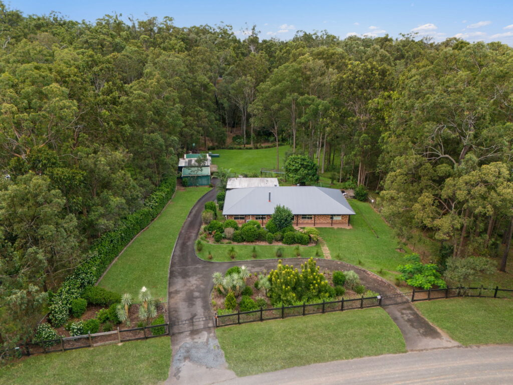 9-17 Woodswallow Court, Greenbank, QLD 4124